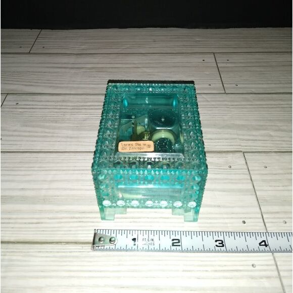 Sankyo Vintage Japan Music Box Lara's Theme 5 Dr. Zhivago Box Made In Hong Kong - Picture 9 of 10